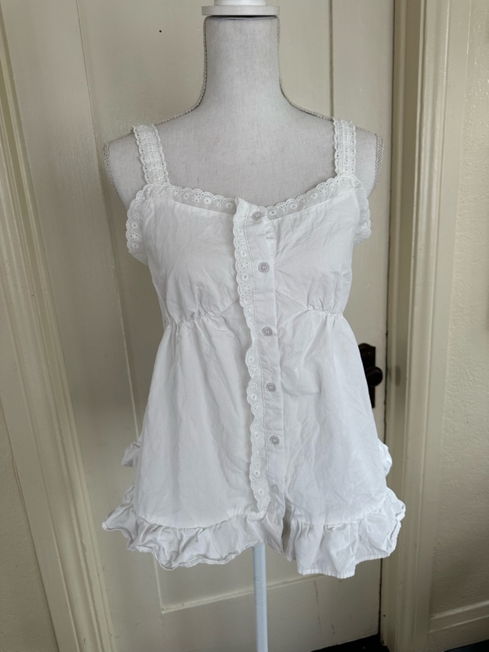 White Eyelet Button-Front Ruffle Camisole - Picture 2 of 5